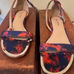 Call it Spring Red & Blue paint splatter sandal, Women's size 7